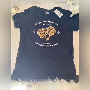 Schitts Creek Rose Apothecary Tee Shirt medium